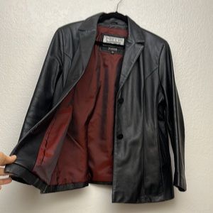 PELLE STUDIO Black 100% Leather Vintage Jacket Size LARGE EUC